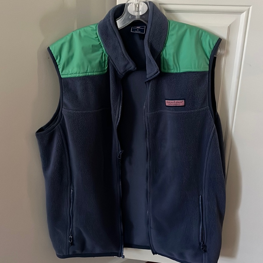 Men’s Vineyard Vines navy vest